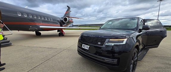 chauffeur-airport-transfer-worth-for-london-business-travel